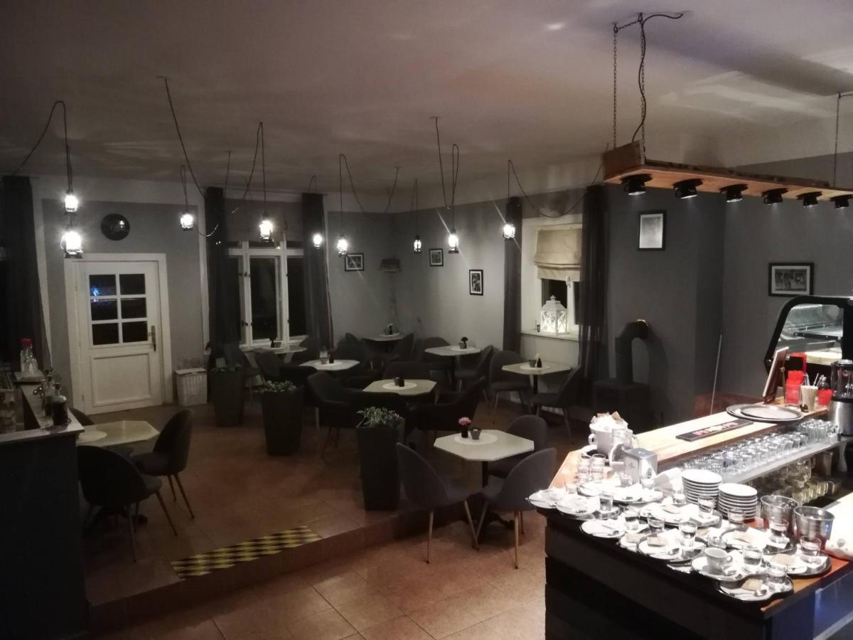 St. Maur Hotel Bečov nad Teplou Екстериор снимка